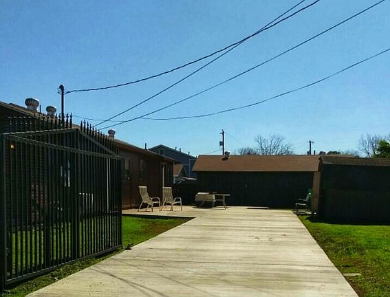 5th image of 902 Cantrell Dr