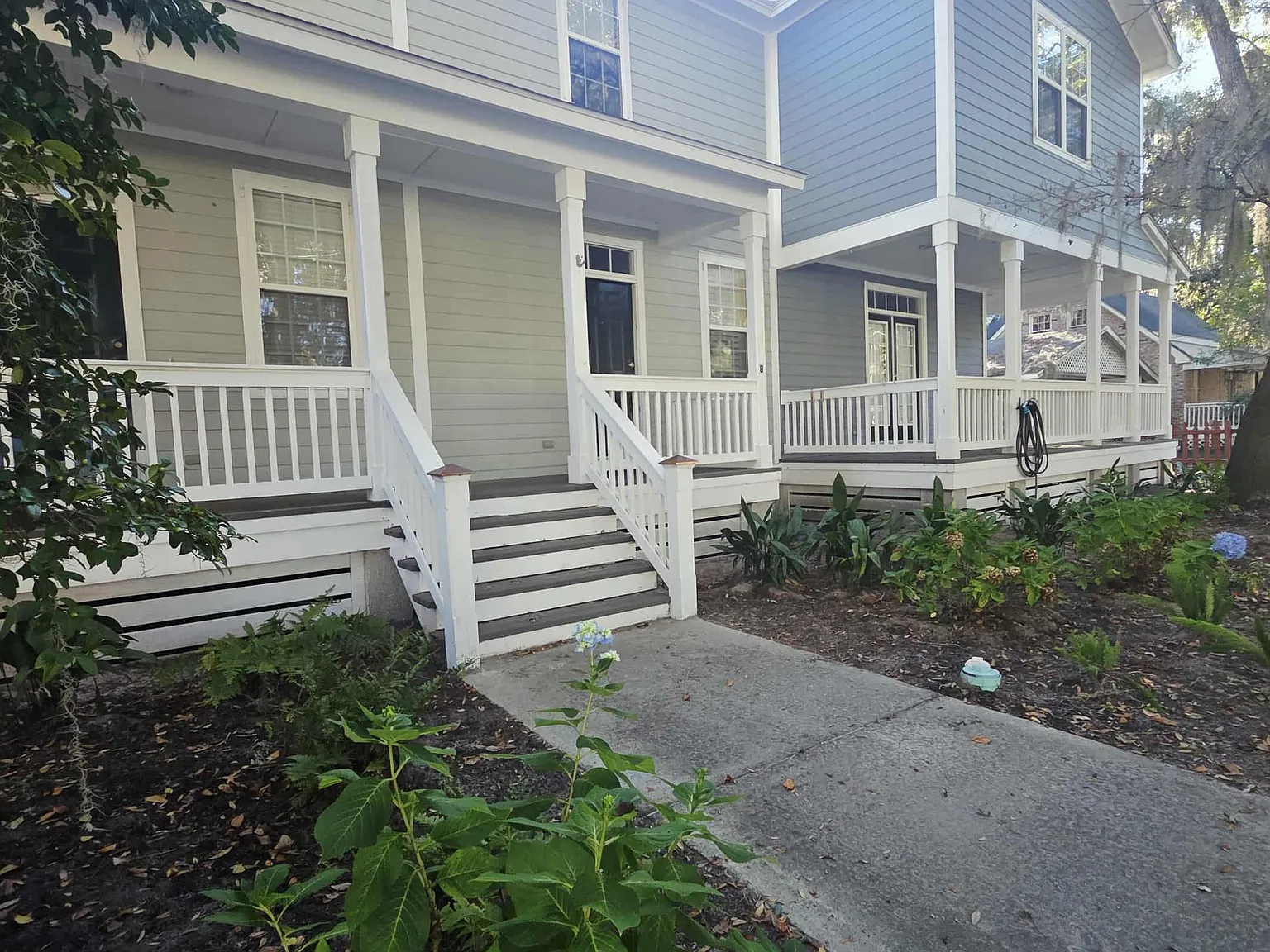 2 bed, 1.5 bath, 896 sqft, $2,200 — Photo 2