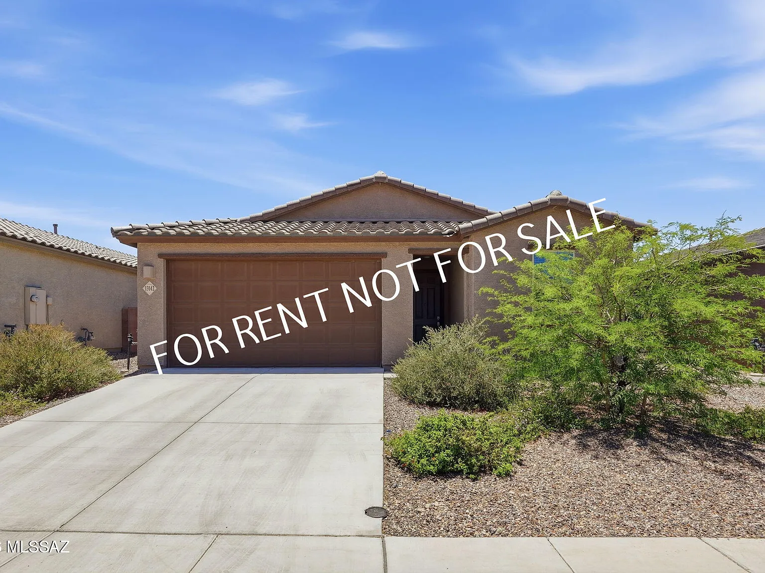4 bed, 2.0 bath, 1859 sqft, $1,995 — Photo 1