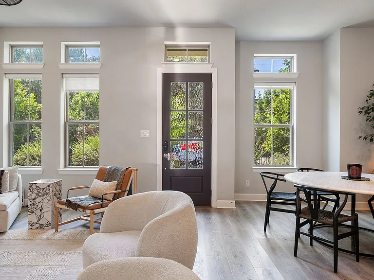 5129 Artemesia Ln — Photo 5
