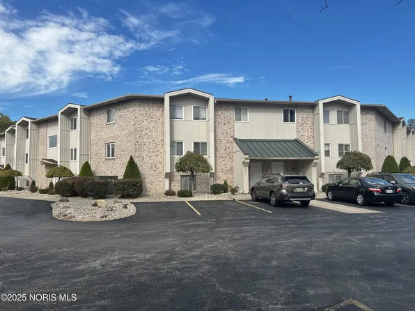 6640 Salisbury Rd APT D208, Maumee, OH 43537