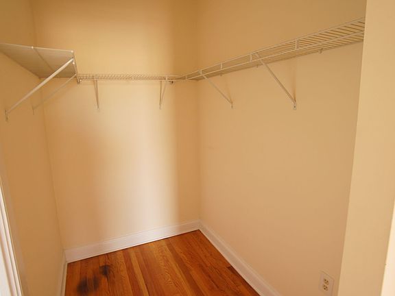 5th image of 2647-53 N Spaulding Ave #2649-3W