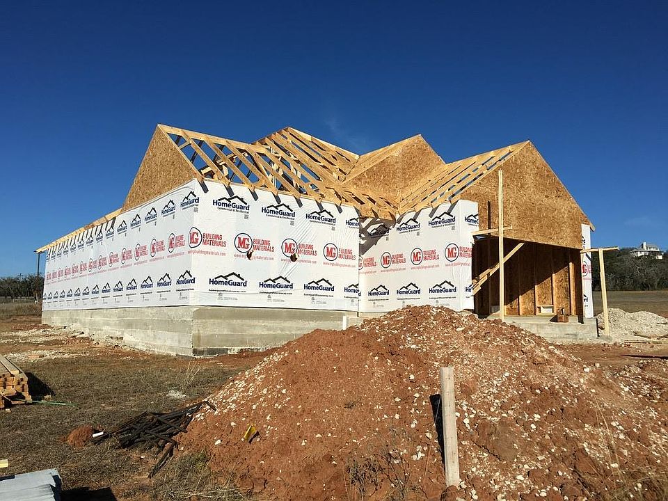 2nd image of 303 Winston Dr.
