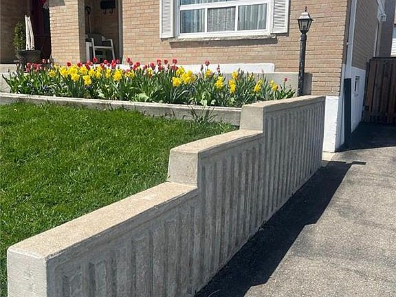 4th image of 3414 Galena Cres