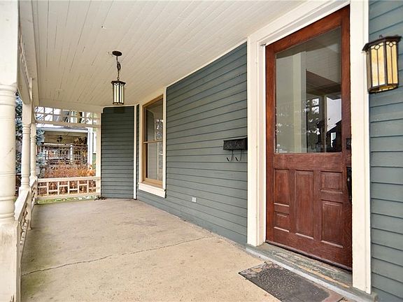 3rd image of 825 Woodruff Place West Dr