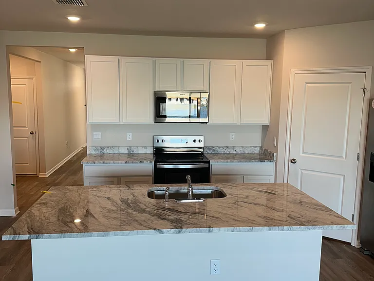 18207 Metado Dr — Photo 2