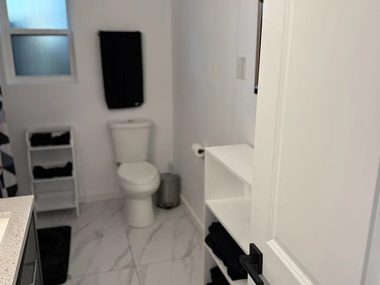 Open shelves for additional storage
