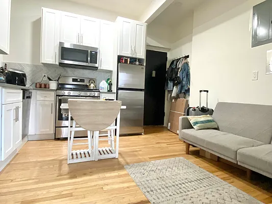 Rented by Corcoran | media 9