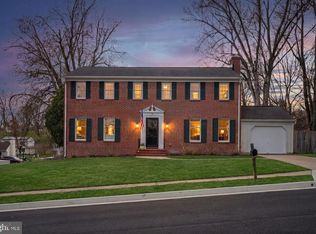 1 Galetree Ct, Cockeysville, MD 21030