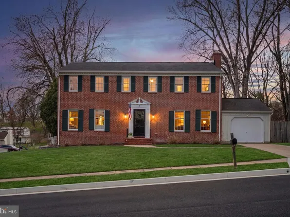 1 Galetree Ct, Cockeysville, MD 21030