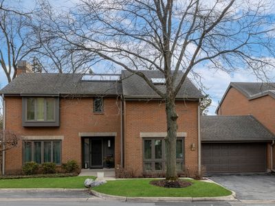 27 Park Ln, Park Ridge, IL, 60068