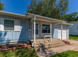 8608 E 92nd Pl, Kansas City, MO 64138
