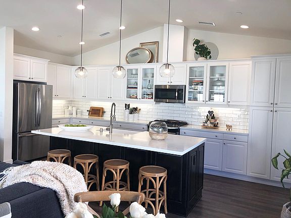 2nd image of 4303 Pacifica Way Unit 1