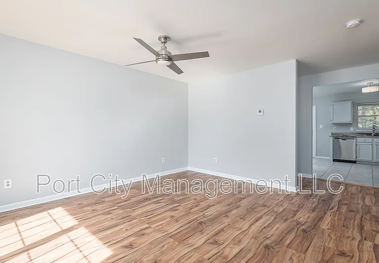 16 Taiper Ct #1 — Photo 15