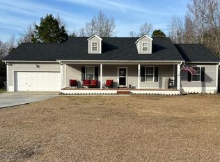 2520 Dawson Cabin Rd, Jacksonville, NC 28540