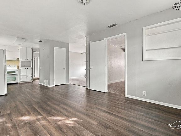 5th image of 1808 Las Cruces Ln