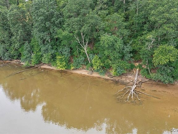 2nd image of 1500 White Mountain Dr