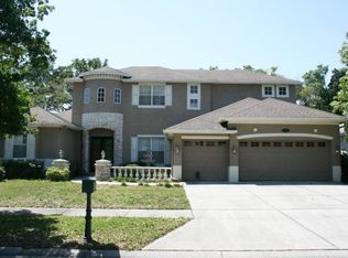 2236 Climbing Ivy Dr, Tampa, FL 33618