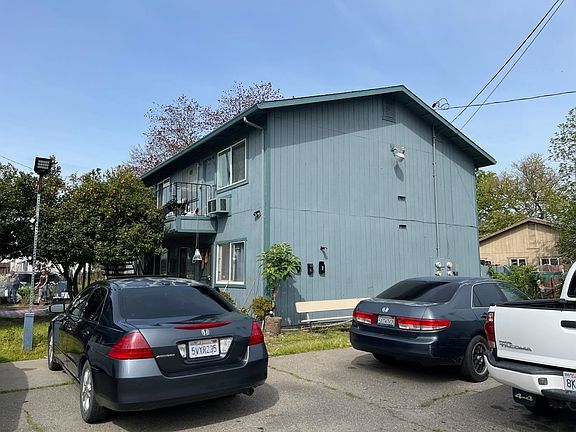 5th image of 123 N Airport Way