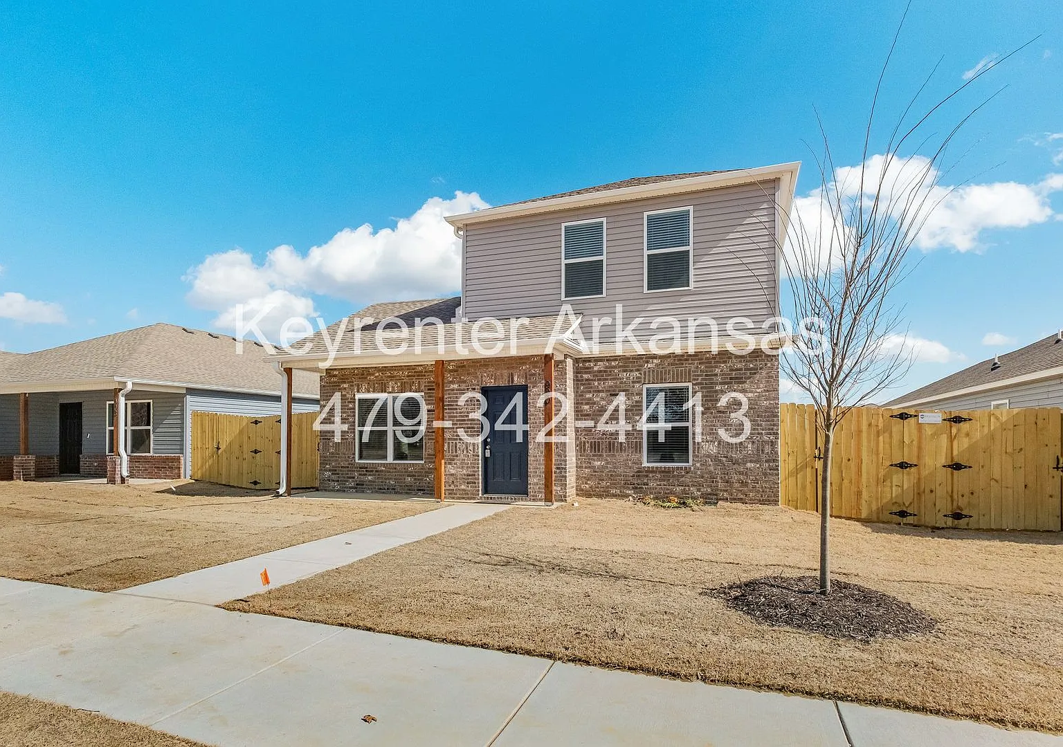 Spacious Home in Fayetteville! — Photo 3