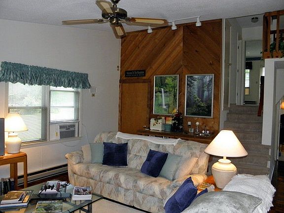 5th image of 116B Heathstone Ct