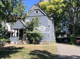 805 7th St SE, Minneapolis, MN 55414