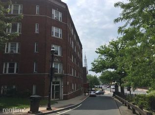39 Charter Oak Pl APT C9, Hartford, CT 06106