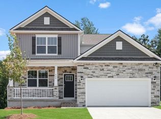 540 Landseer Dr, Landrum, SC 29356