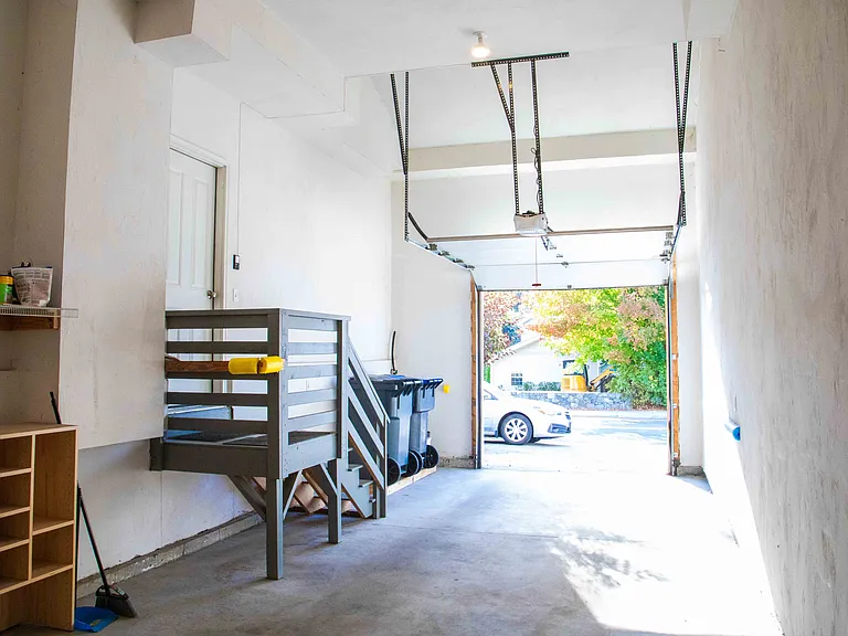 Garage fit for two cars in tandem parking