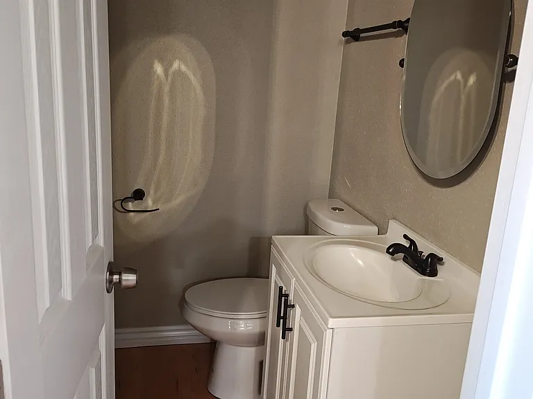 4745 Hawley Blvd #6 — Photo 20