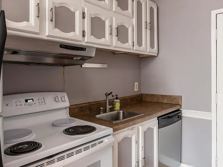 264 E Clayton St #2 — Photo 5