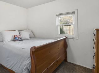 2422 3rd Ave #1, Watervliet, NY 12189