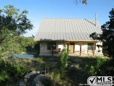 625 County Road 2753, Mico, TX, 78056