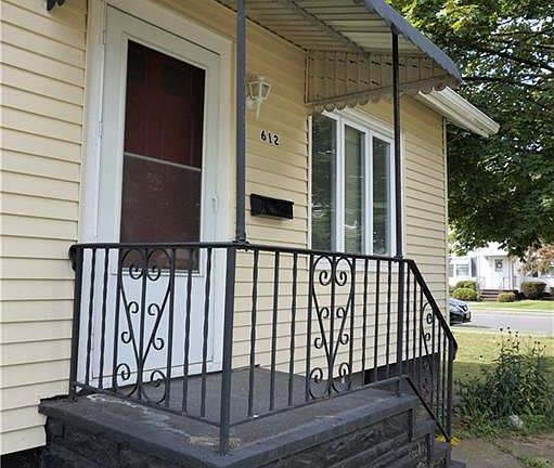 2nd image of 612 N Highland Ave