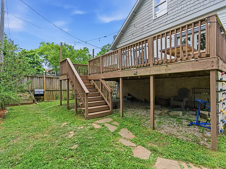 1315 Greenwood Ave — Photo 26