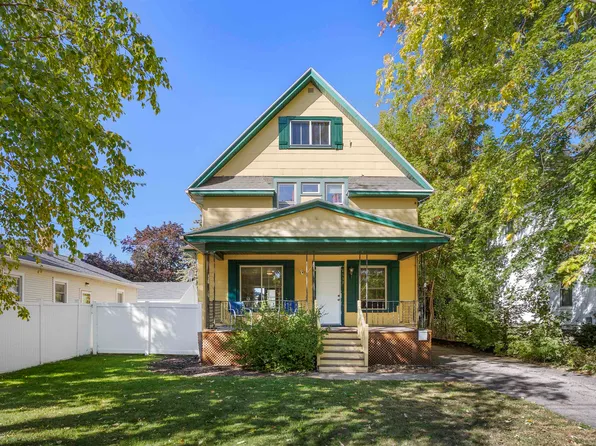 1637 Jackson St, Oshkosh, WI 54901