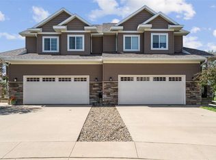 20 Ash Ct, North Liberty, IA 52317
