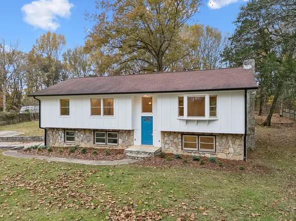 1126 Lakewood Dr, Gallatin, TN 37066