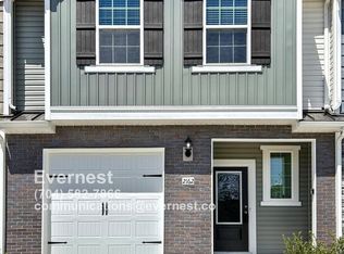 2162 Willow Glen Dr, Graham, NC 27253