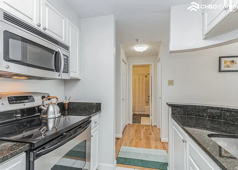 1619 R St NW #101 — Photo 14