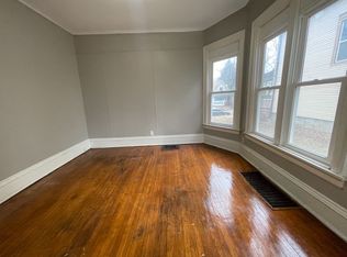 727-729 S 22nd St #729B, Milwaukee, WI 53204