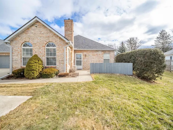 2907 W Applewood Ct, Muncie, IN 47304