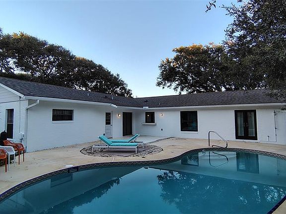 3rd image of 4790 Michael Ln