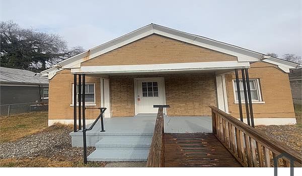 1st image of 2223 Roanoke Ave SW