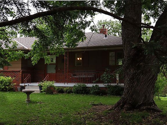 Quiet, rare traffic.