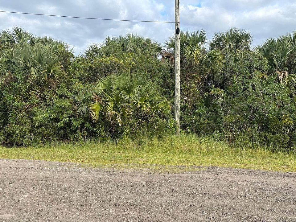 1st image of 3223 SW Mockingbird Avenue