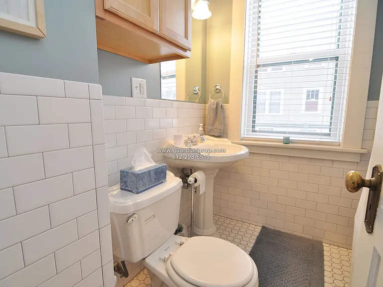 1725 Hague Ave #2 — Photo 12