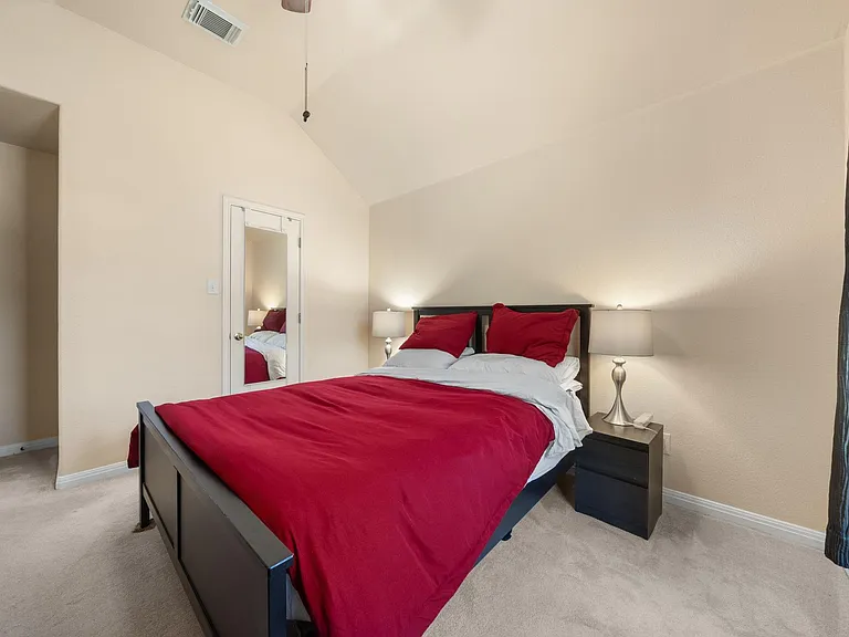 1512 Amelia Dr — Photo 26