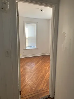 Rented by Velsor Realty | media 5