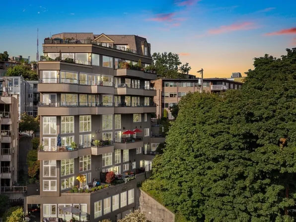505 W Mercer Place #101, Seattle, WA 98119